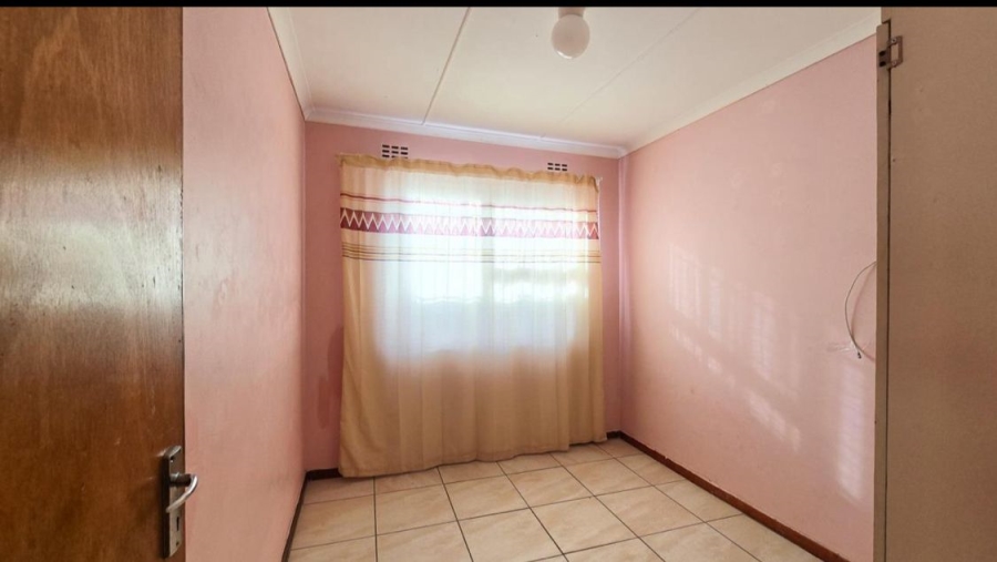 3 Bedroom Property for Sale in Amalinda Eastern Cape